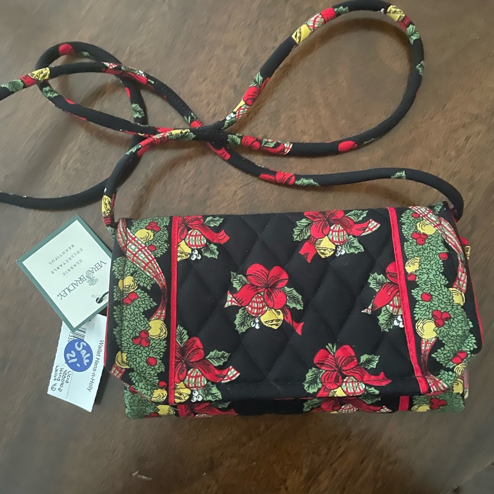 Vera Bradley holiday print crossbody wallet